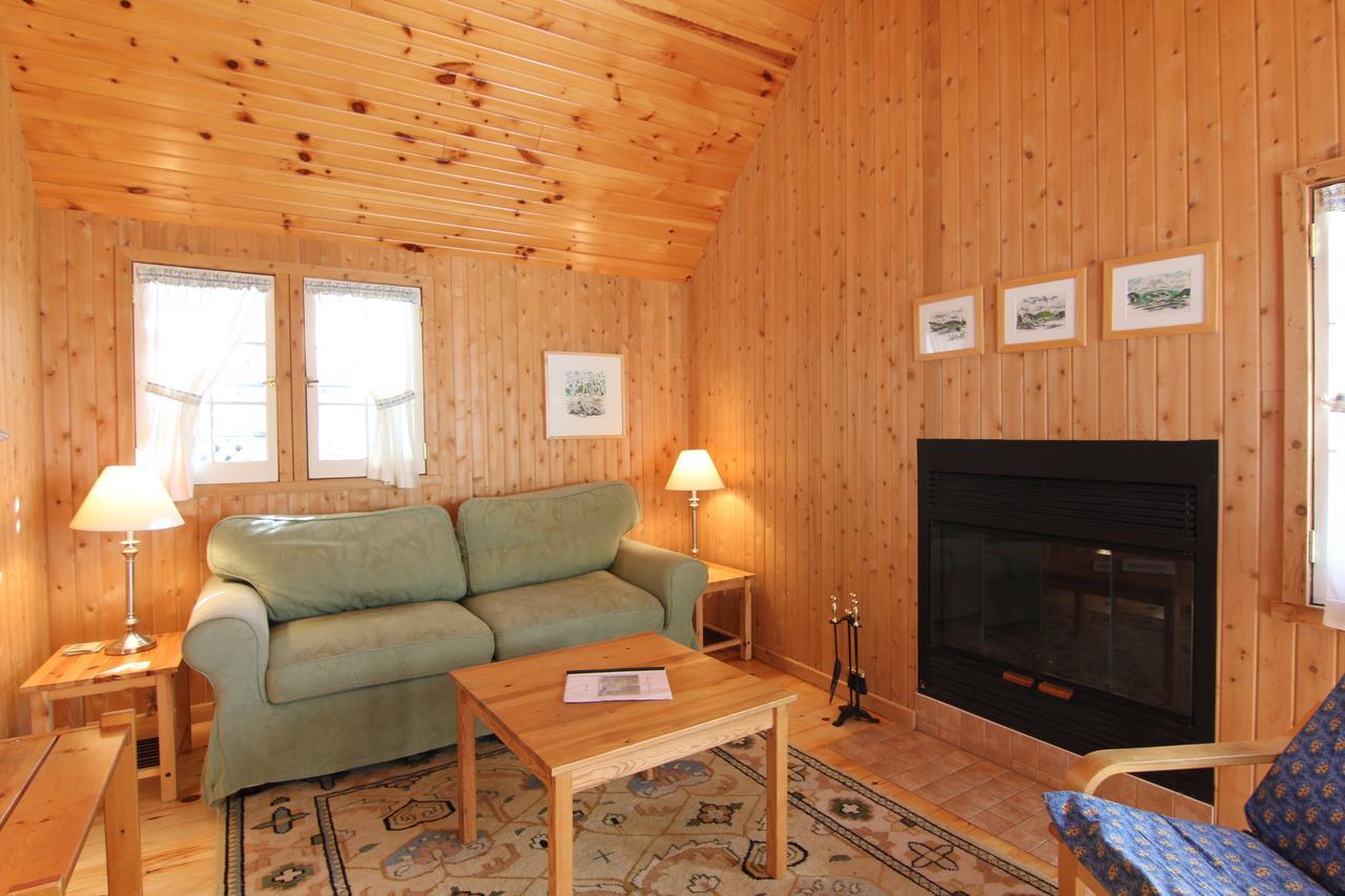 Birch Cliff Lodge On Baptiste Lake Highland Grove Exteriör bild